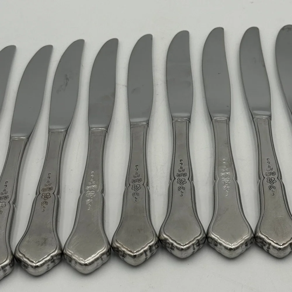Vintage Stainless Steel Floral Dinner Knives Set of 11 Silverware Flatware 9in
